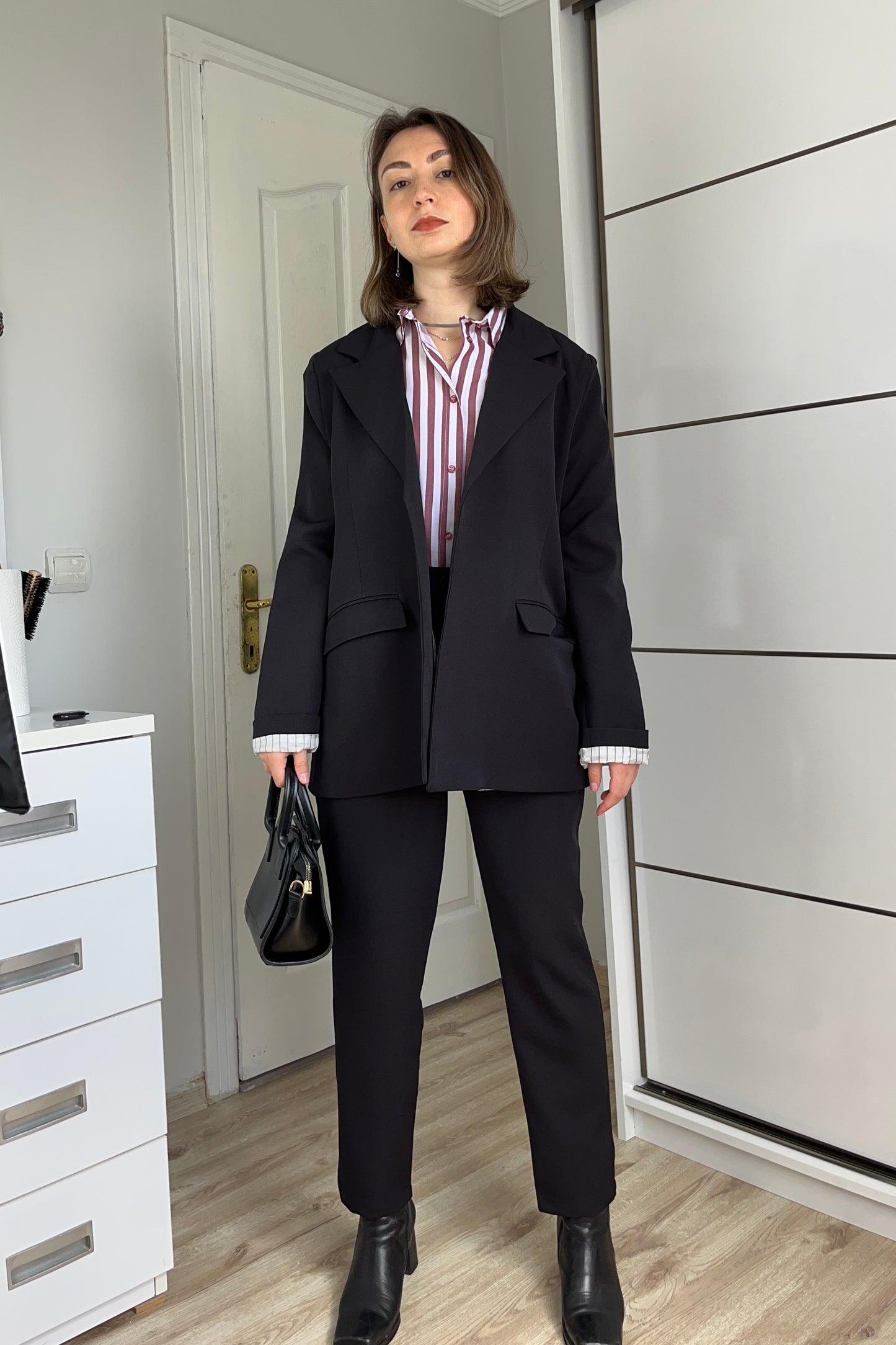 Linda Ofis Takım