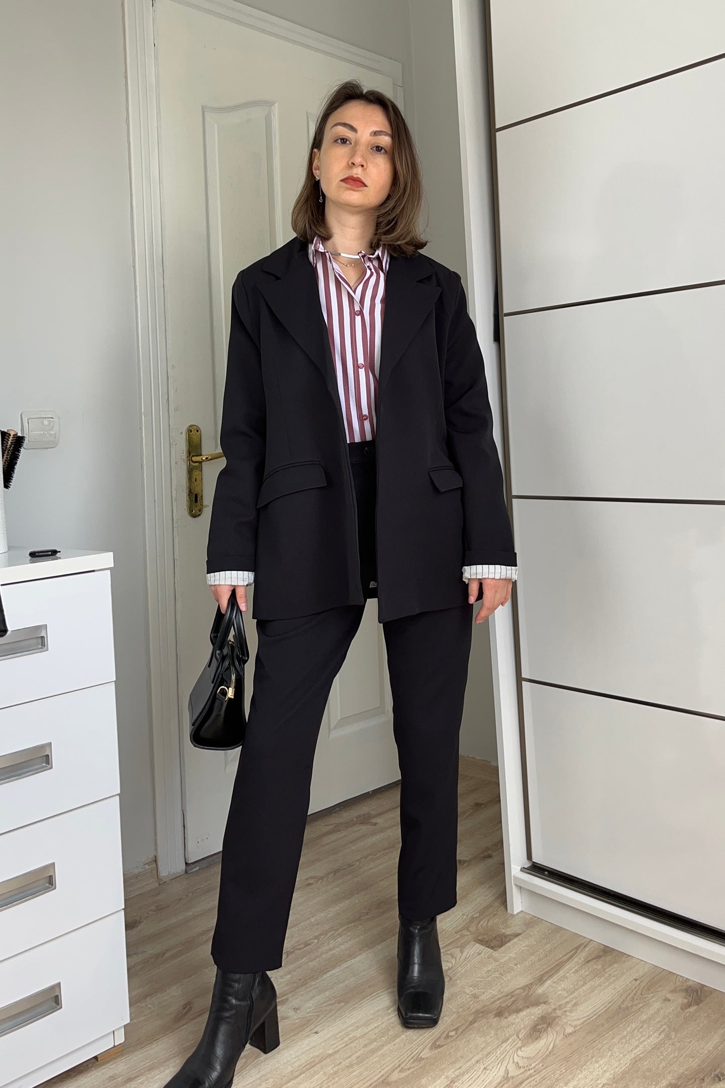 Linda Ofis Takım