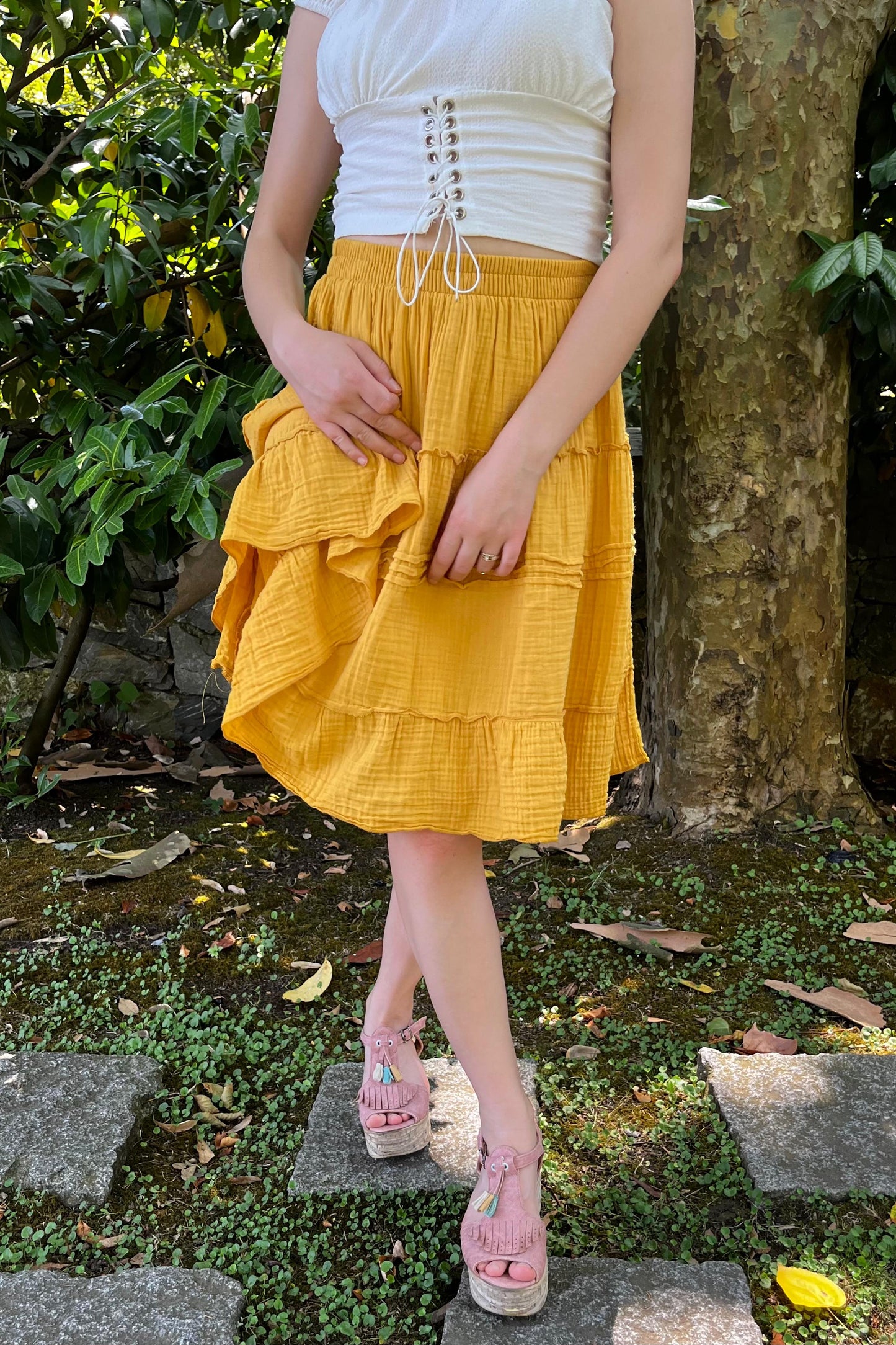 Beli Lastikli Kısa Yazlık Müslin Etek Hardal